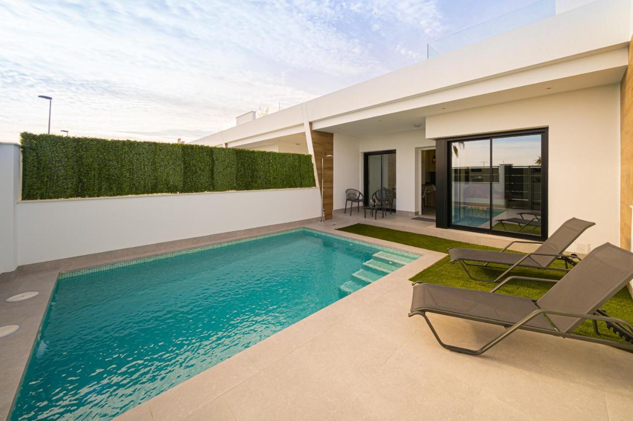 Villa Camilla Roda ภายนอก รูปภาพ